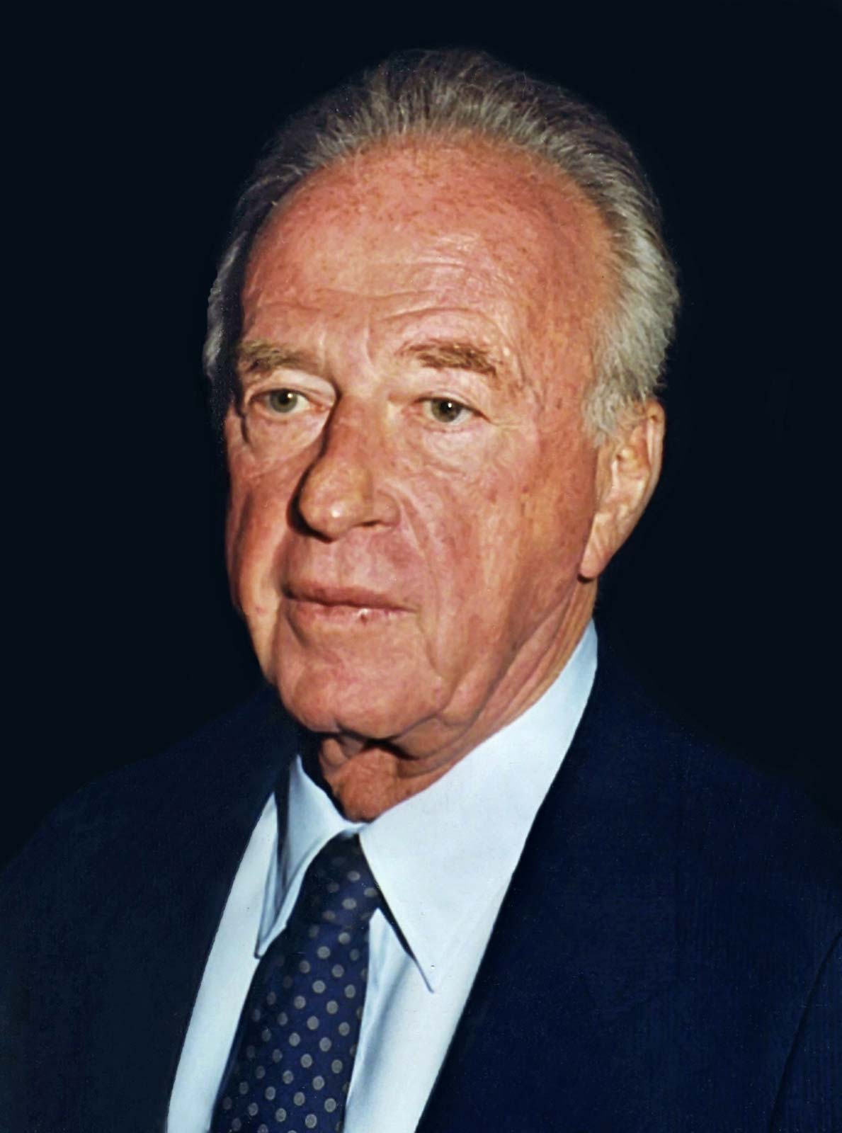 İzak Rabin İntifadayı Bastırmak İçin “Kudret, Güç Ve Dayak” Politikası Uygulanacağını Açıkladı